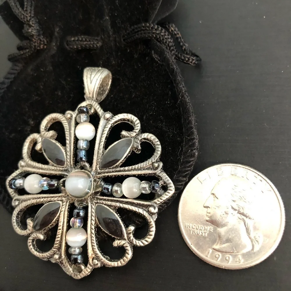 Pendant